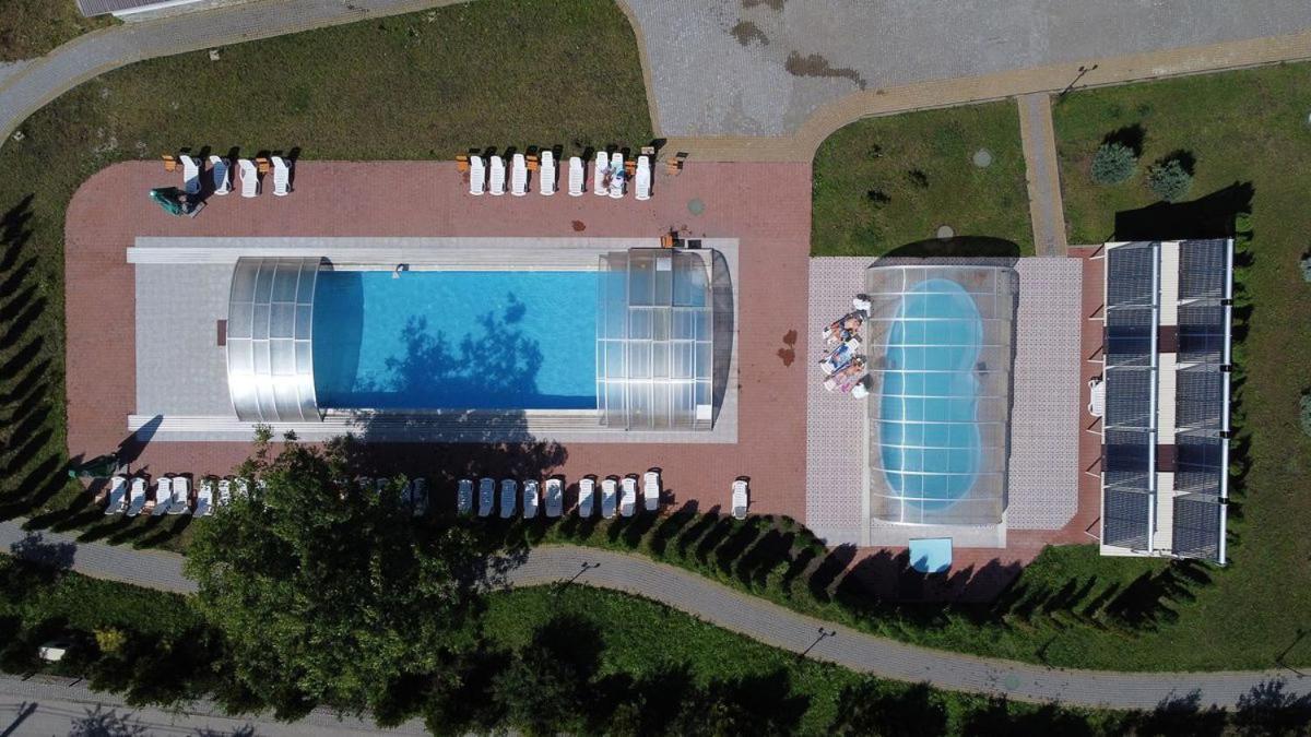 Vitapark Sonyachnyy Provans Сатанов Экстерьер фото