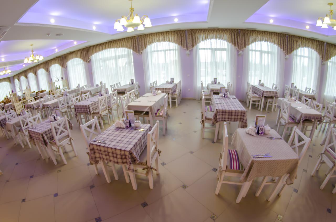 Vitapark Sonyachnyy Provans Сатанов Экстерьер фото
